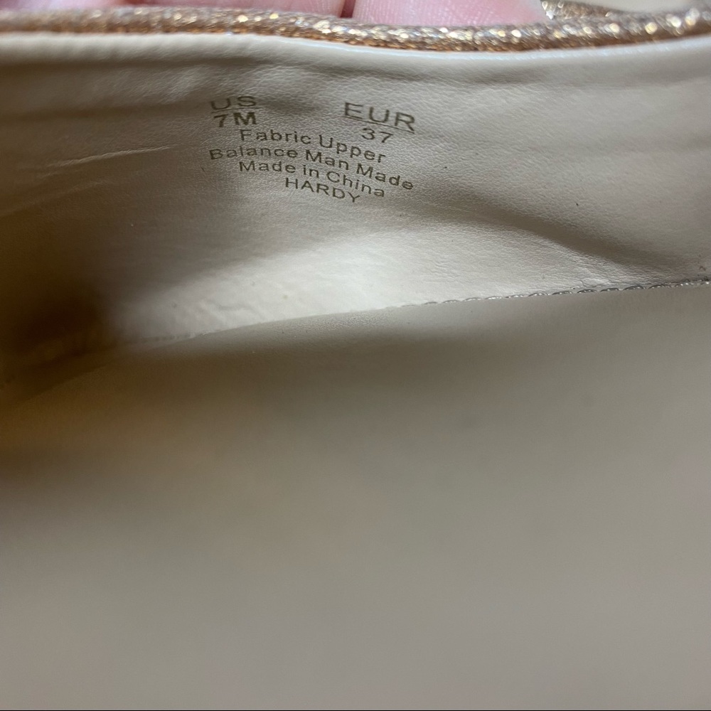 Sam Edelman Hardy Pump - Picture 9 of 12